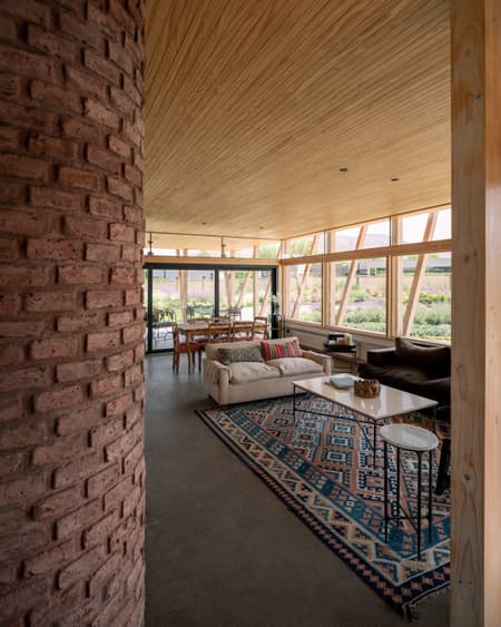 Casa Muros Curvos